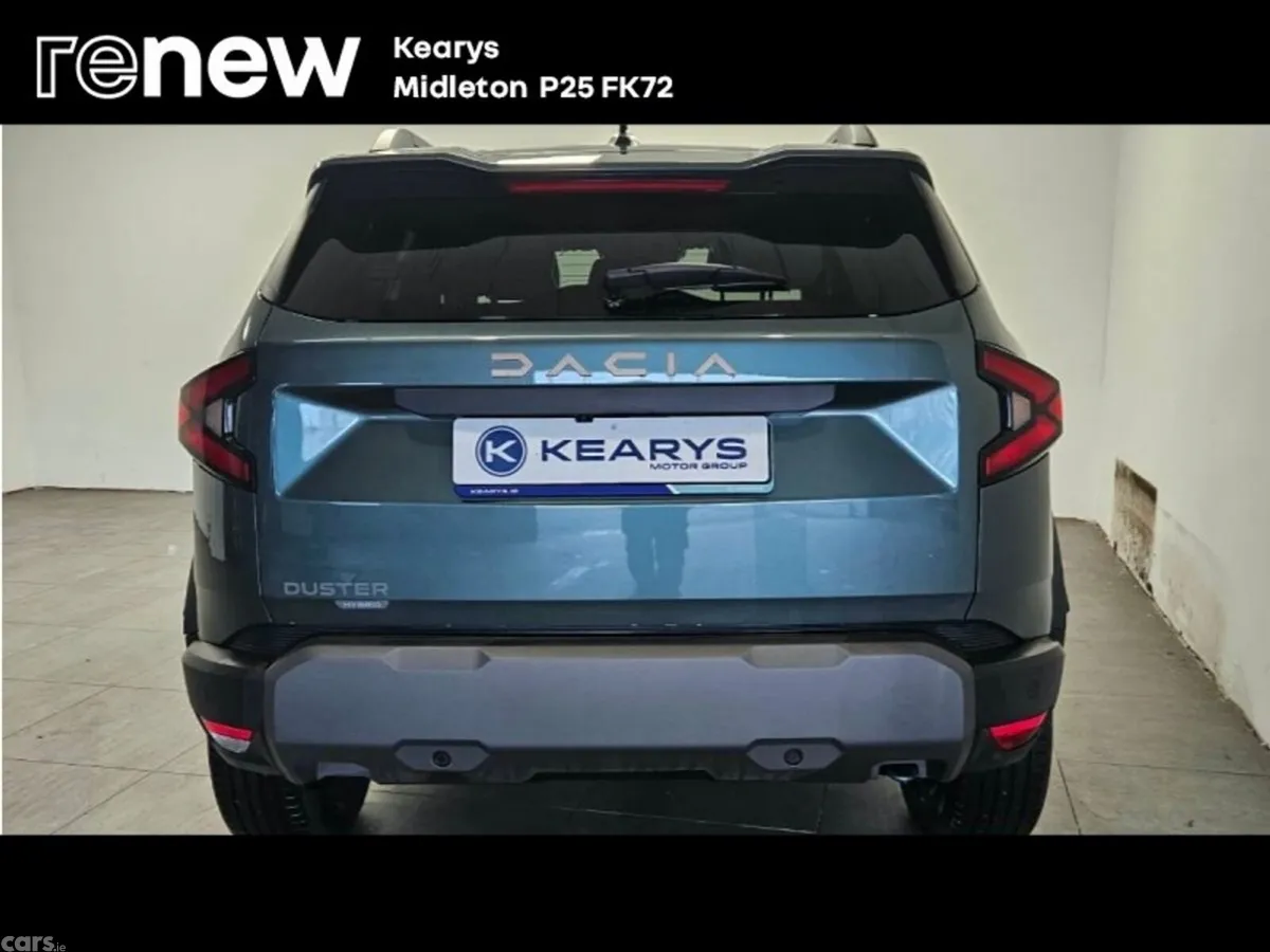 Dacia Duster SUV, Petrol Hybrid, 2026, Green