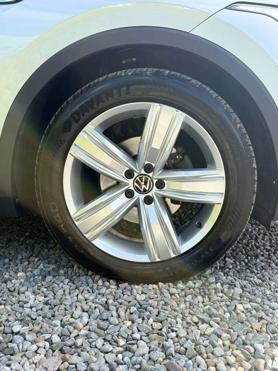 Volkswagen Tiguan SUV, Diesel, 2022, Grey