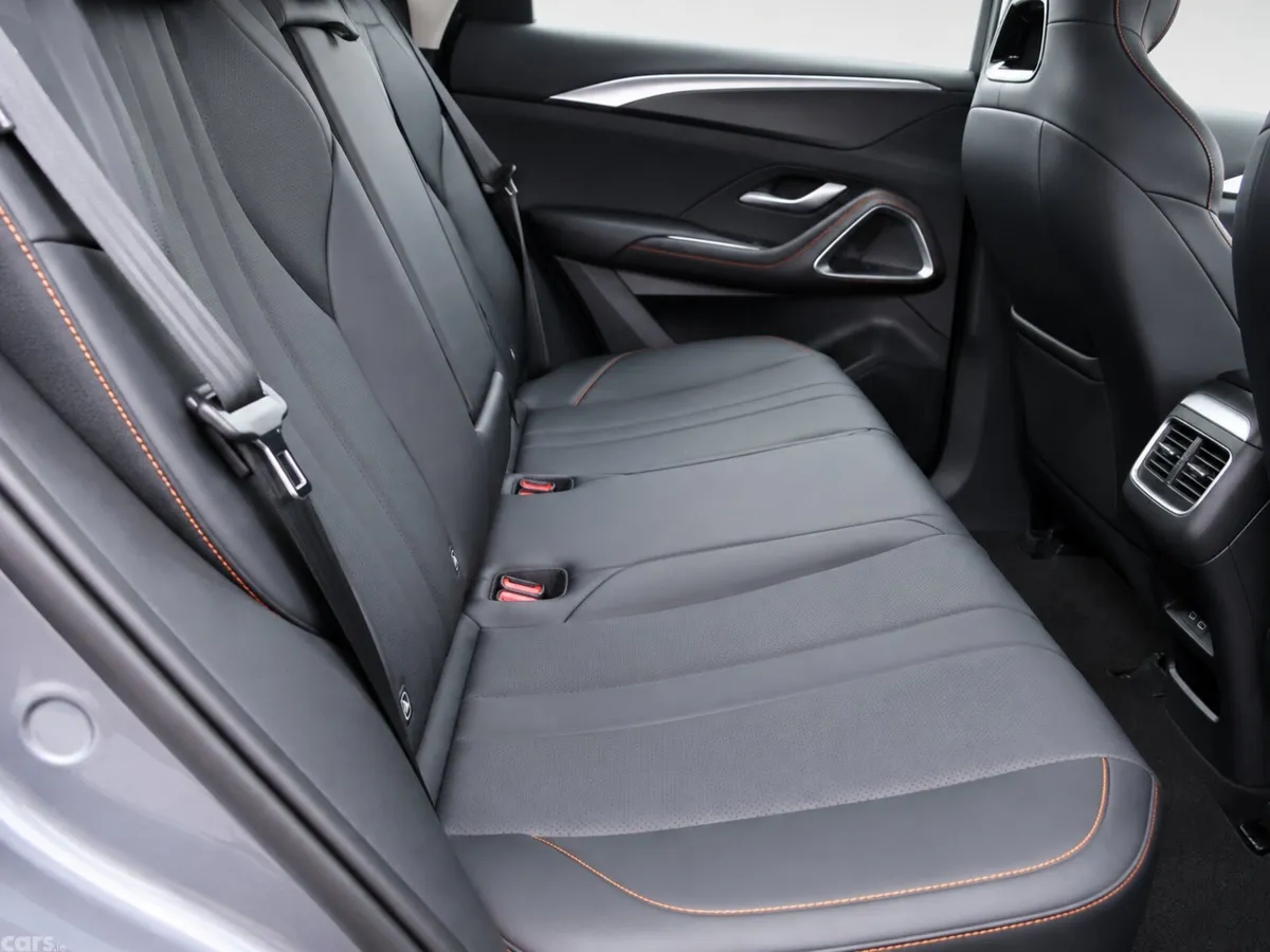 BYD SEALION 5 Hatchback, Petrol Plug-in Hybrid, 2026, Grey