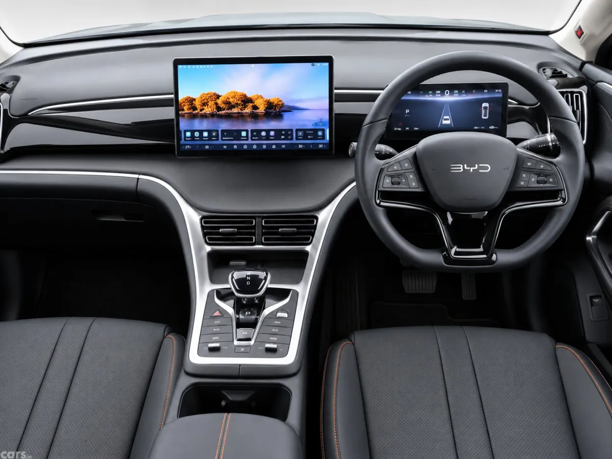 BYD SEALION 5 Hatchback, Petrol Plug-in Hybrid, 2026, Grey