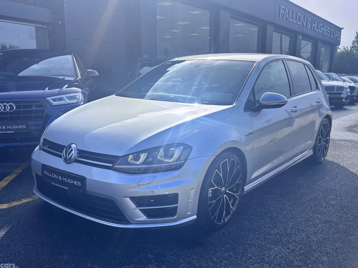 Volkswagen Golf Hatchback, Petrol, 2015, Silver