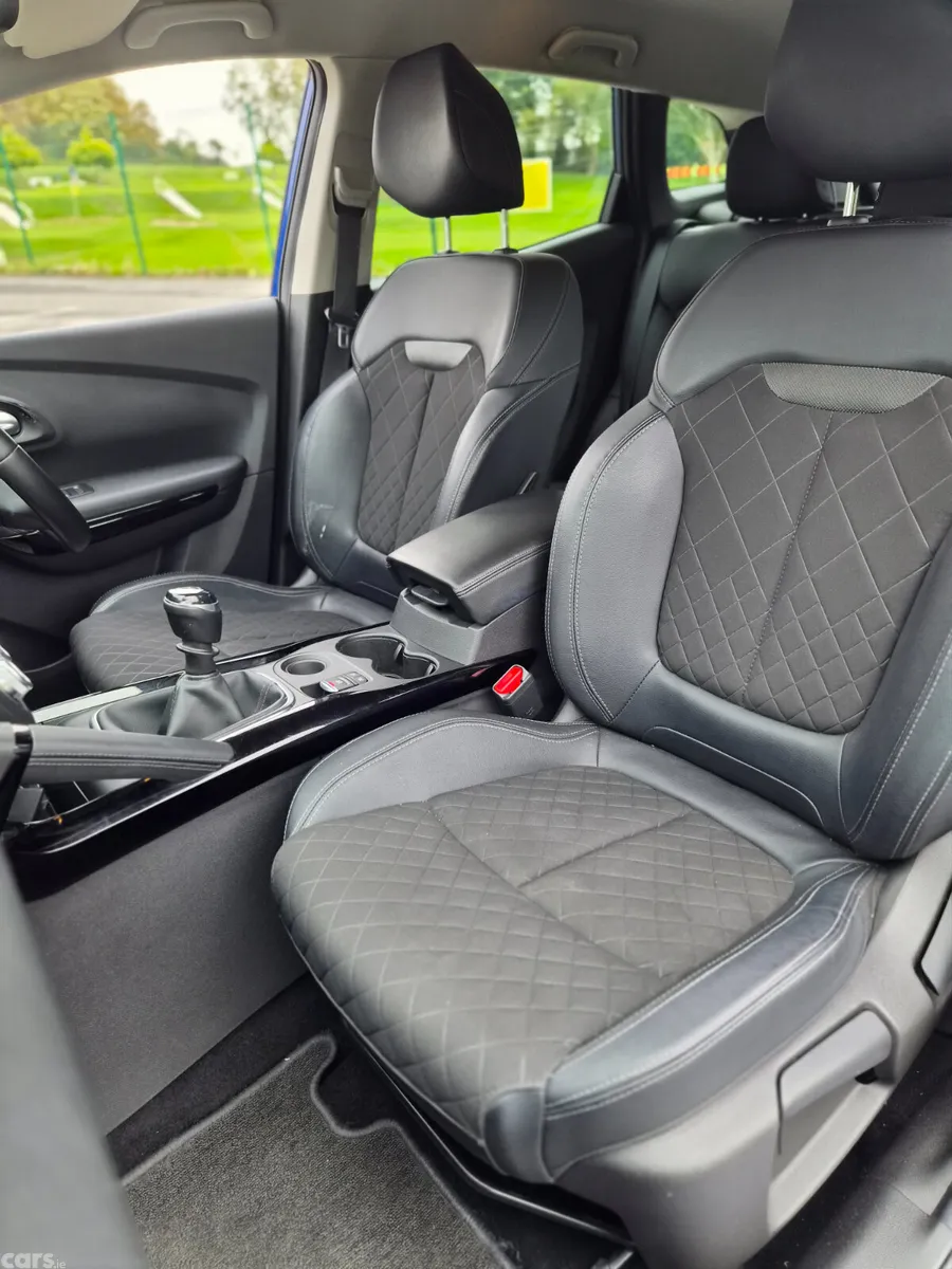 Renault Kadjar SUV, Petrol, 2019, Blue