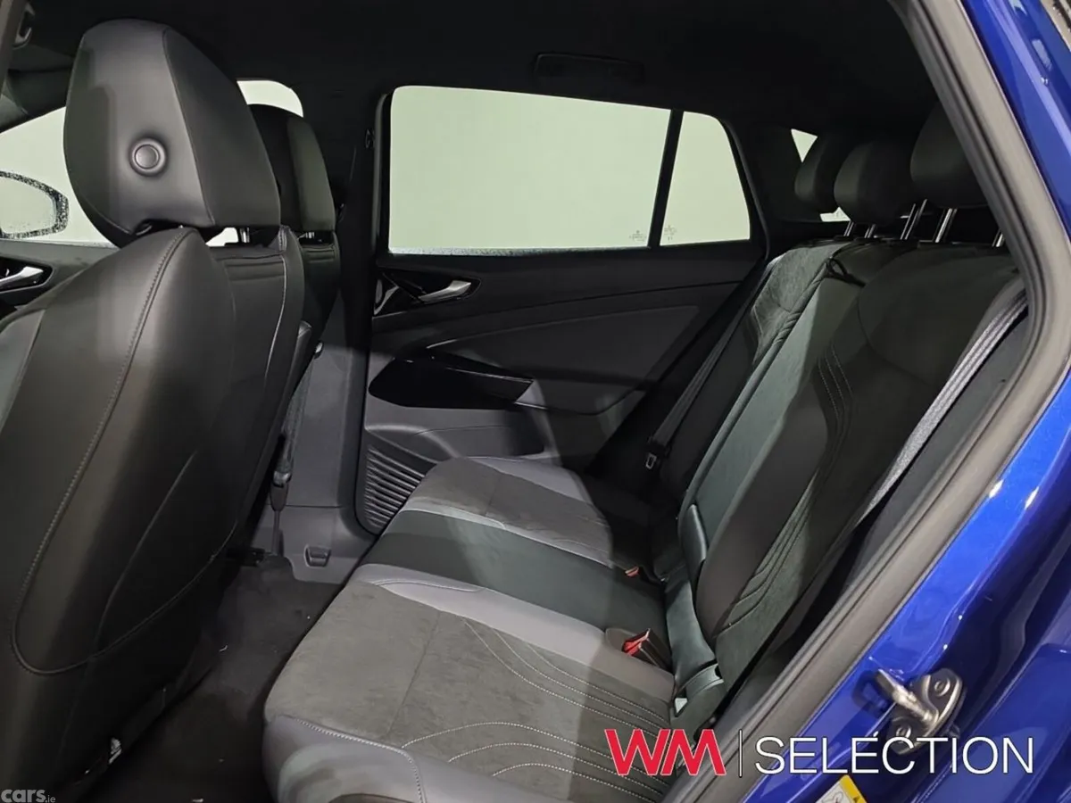 Volkswagen ID.4 Estate, Electric, 2026, Blue