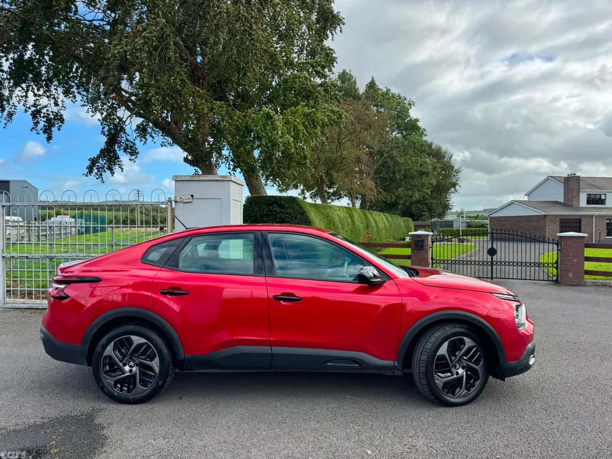 Citroen C4 Hatchback, Petrol, 2024, Red