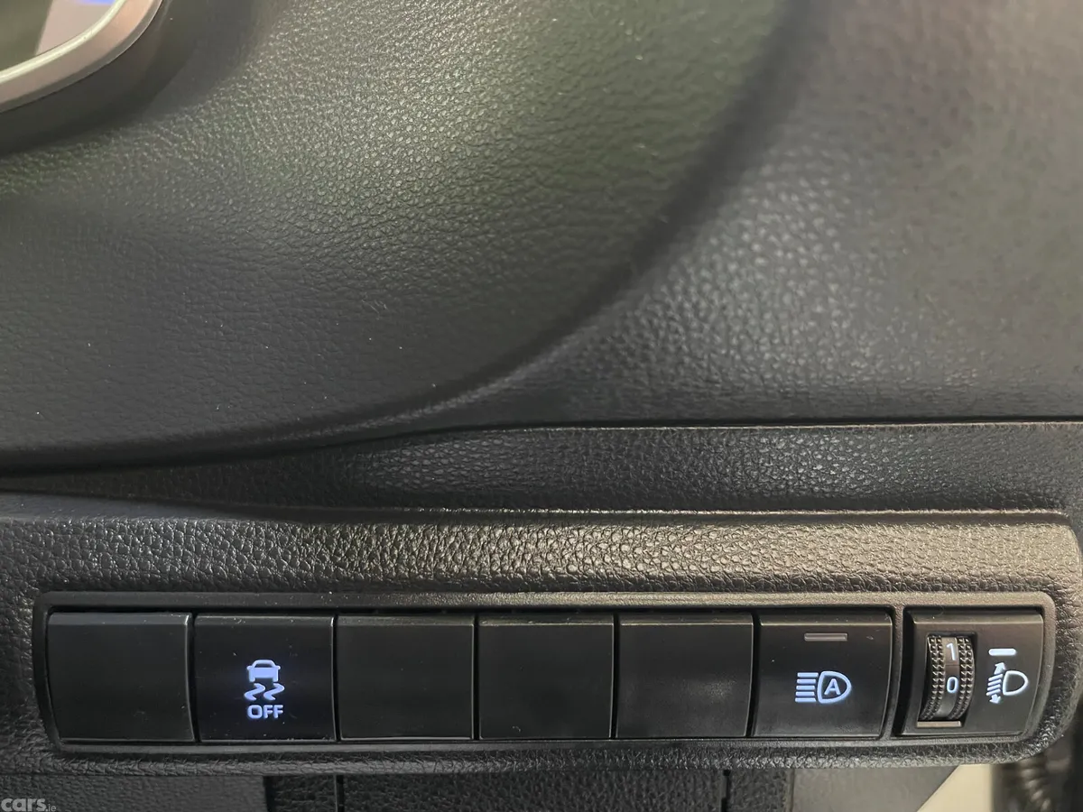 Toyota Corolla Estate, Petrol Hybrid, 2022, Blue