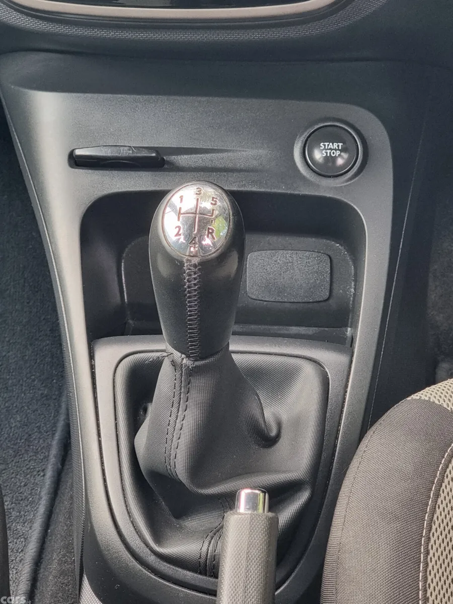 Renault Captur Hatchback, Diesel, 2014, Brown
