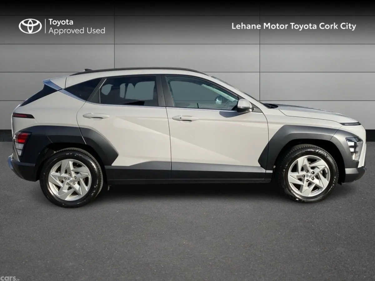 Hyundai KONA MPV, Petrol, 2024, Grey