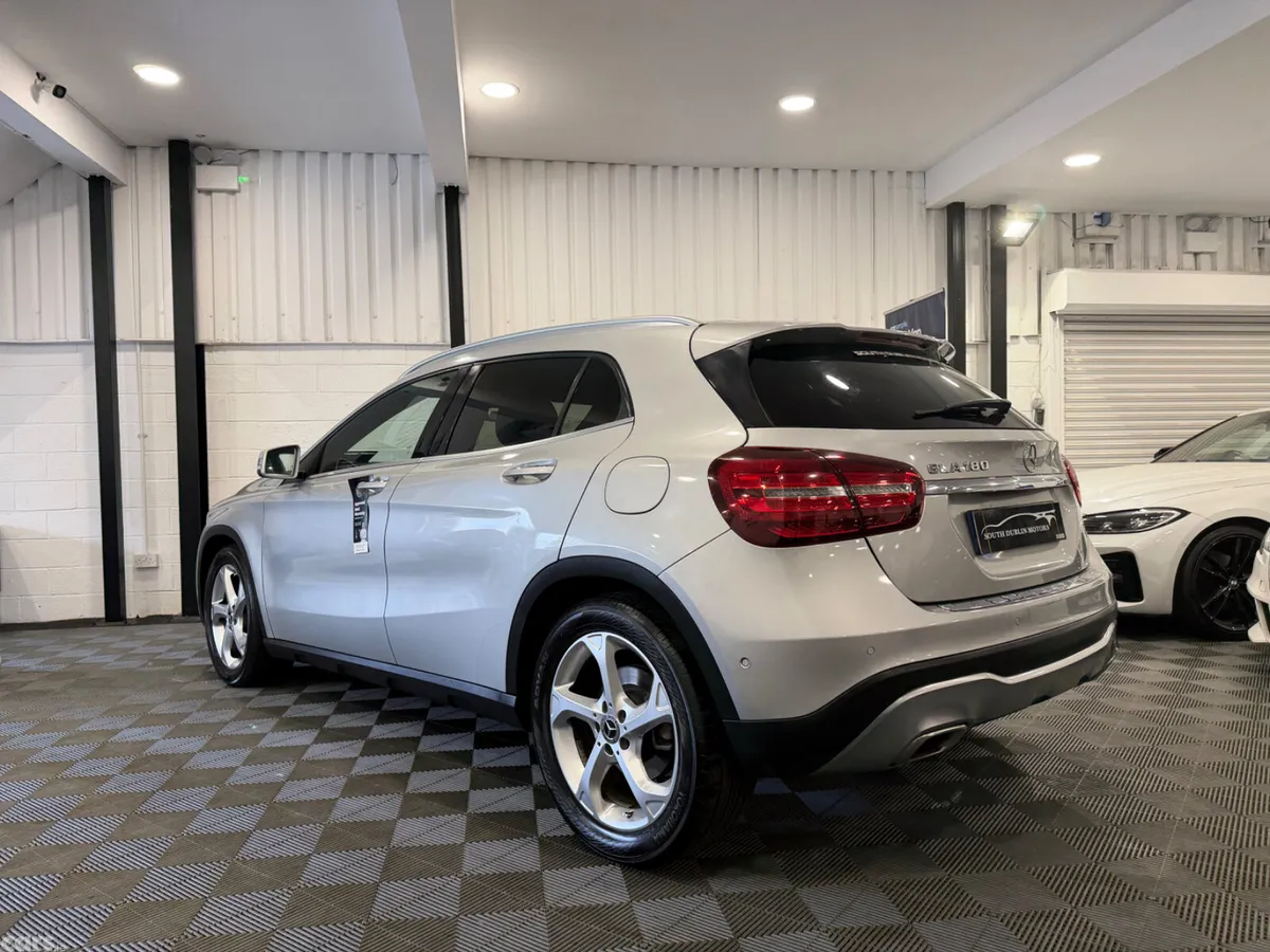Mercedes-Benz GLA SUV, Petrol, 2017, Silver