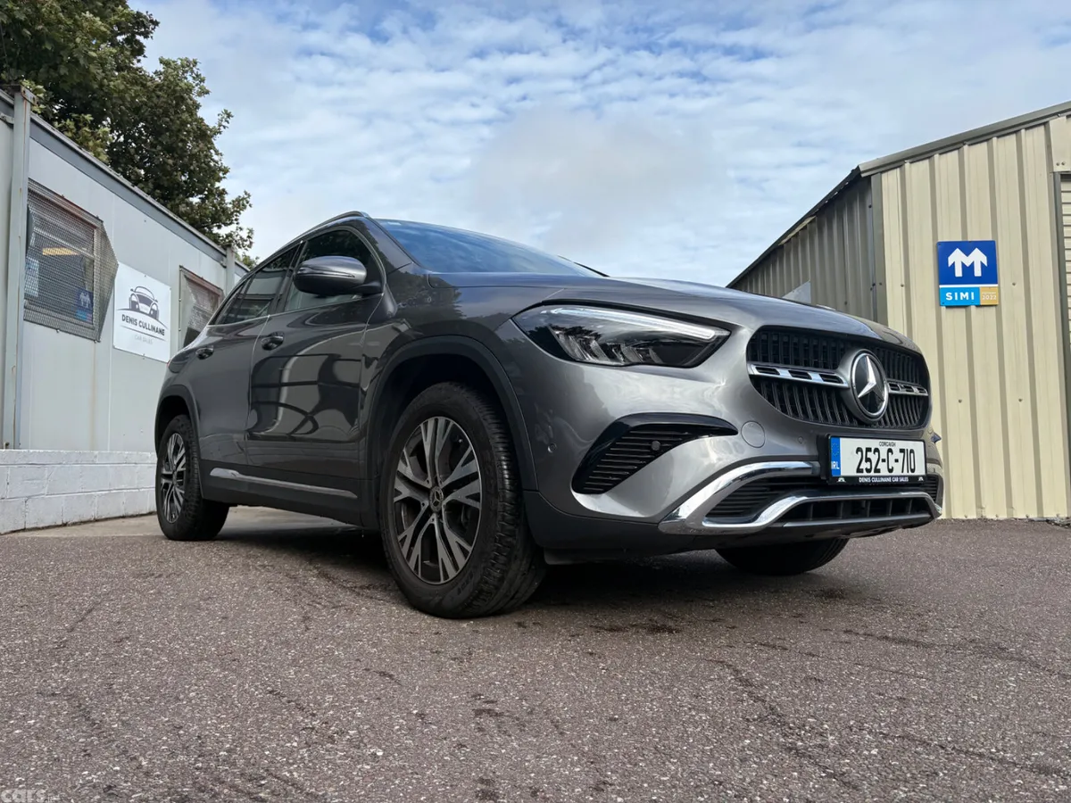 Mercedes-Benz GLA SUV, Petrol, 2025, Grey