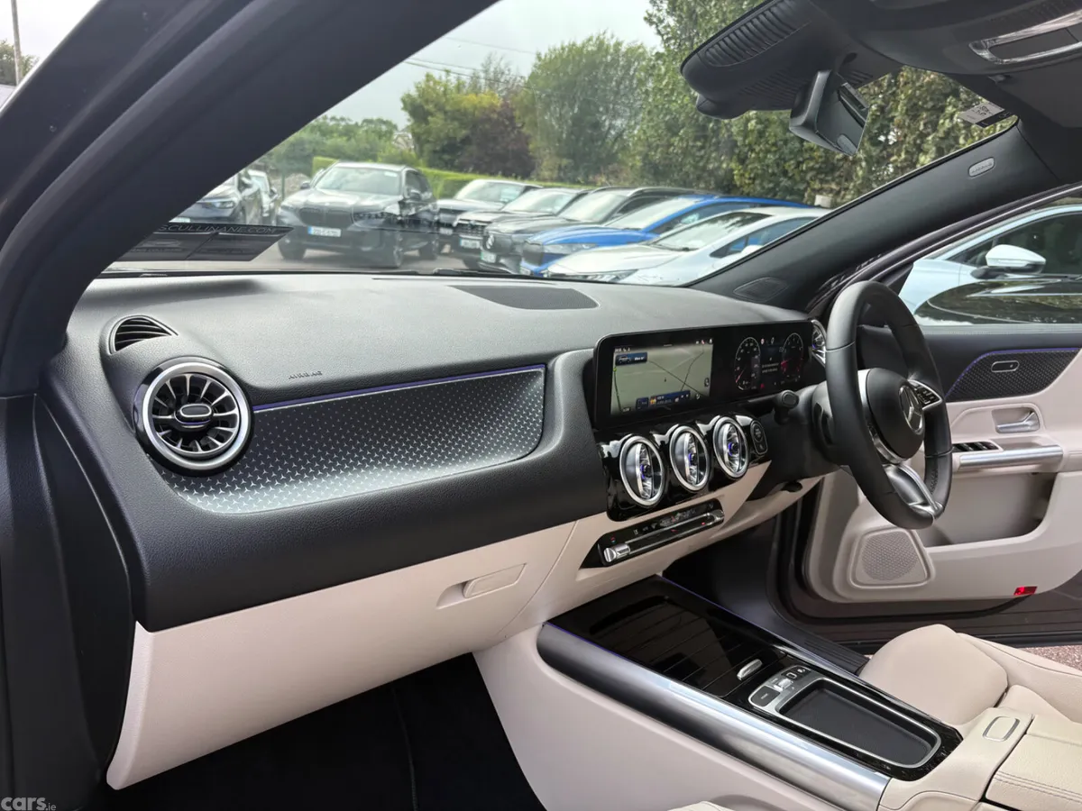 Mercedes-Benz GLA SUV, Petrol, 2025, Grey