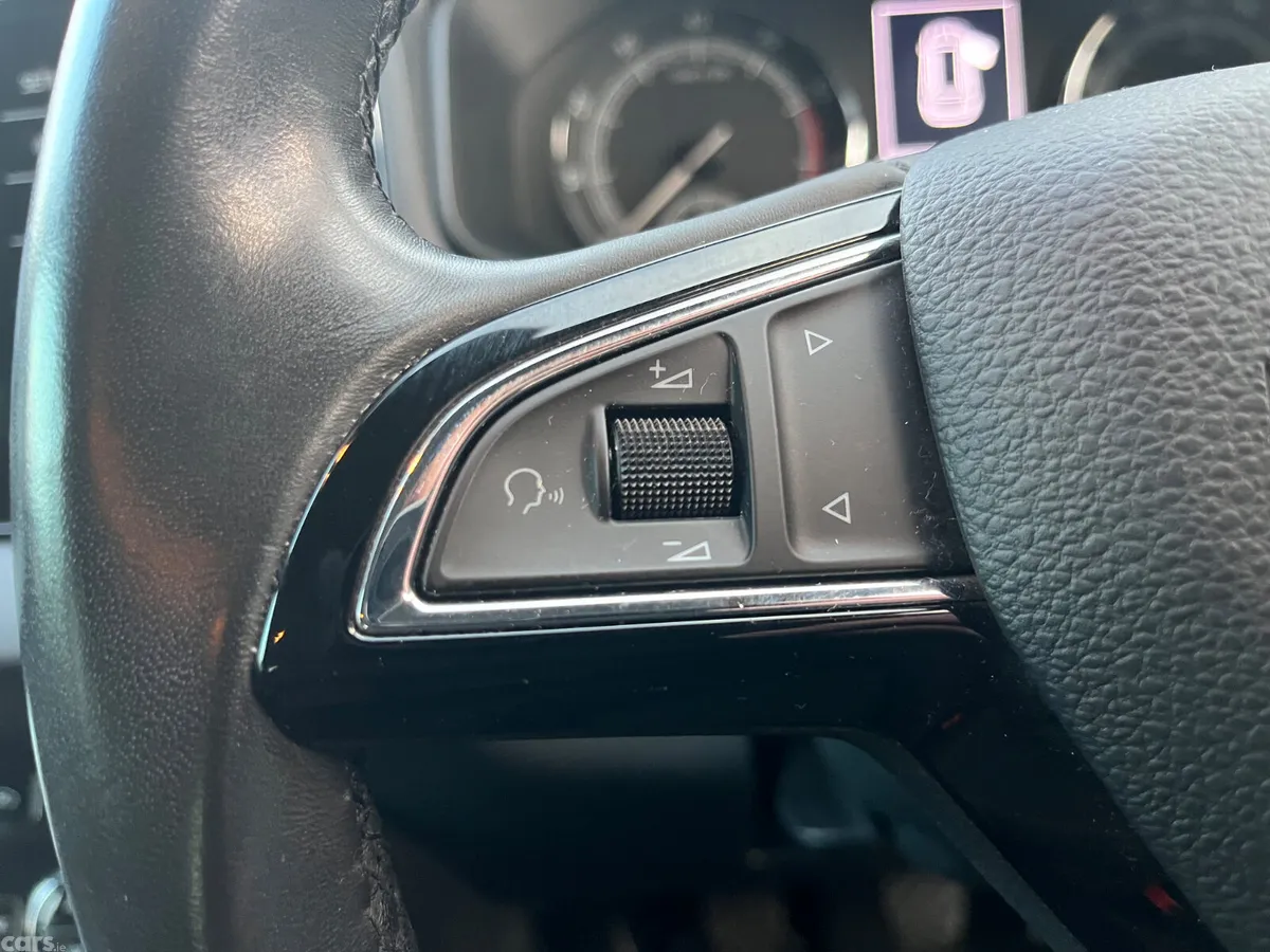 Skoda Karoq Estate, Petrol, 2019, Grey