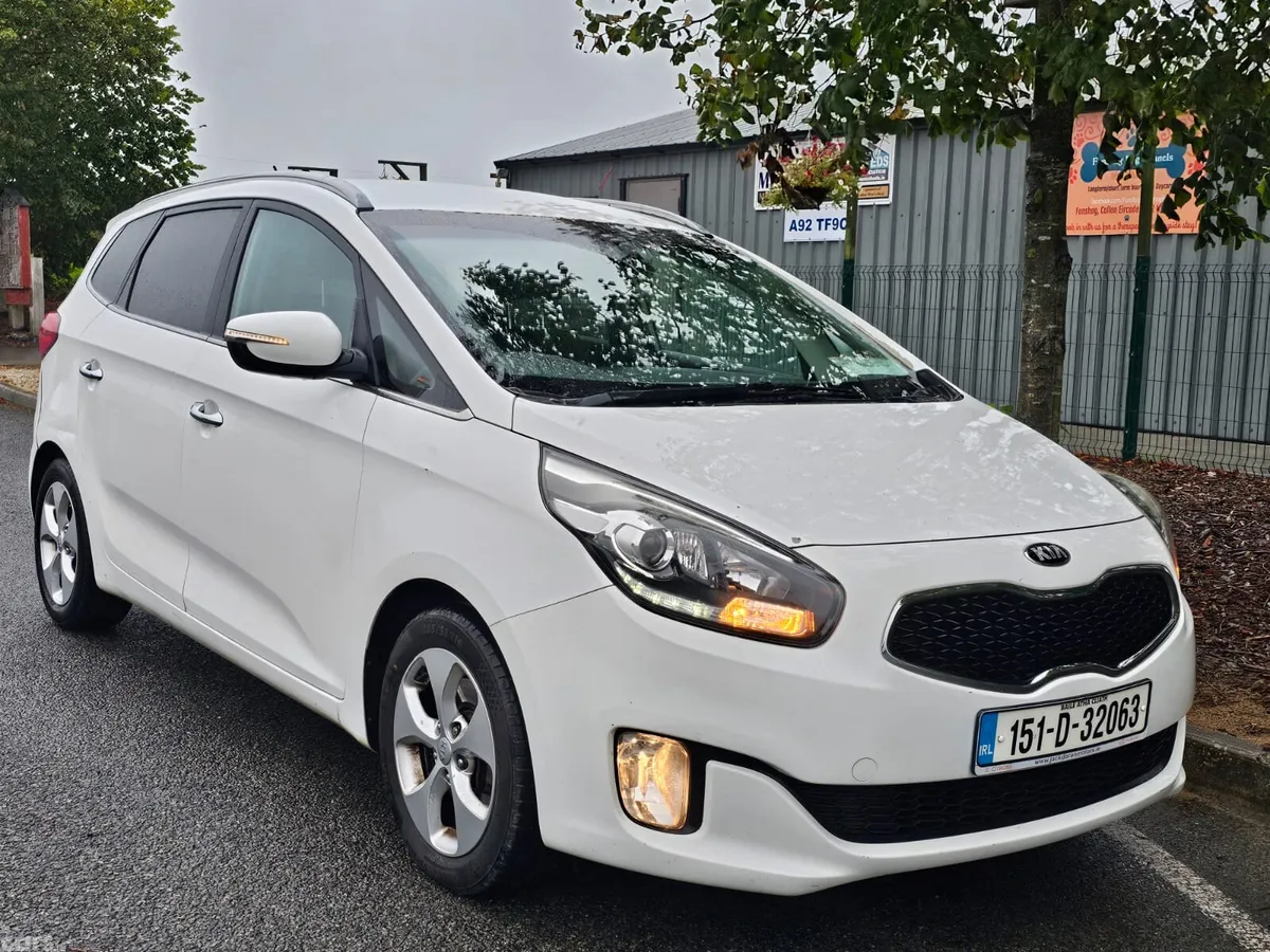 Kia Carens MPV, Diesel, 2015, White