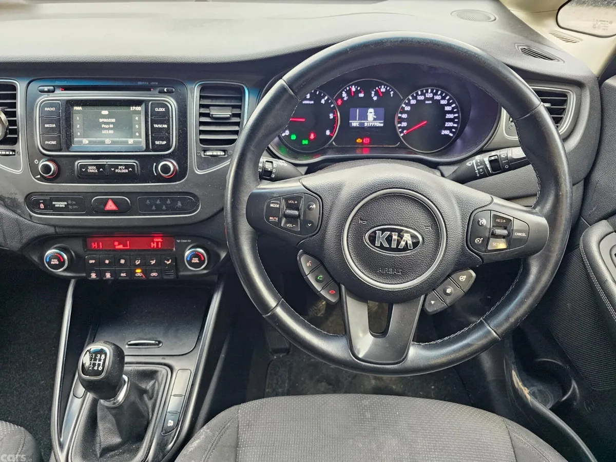 Kia Carens MPV, Diesel, 2015, White
