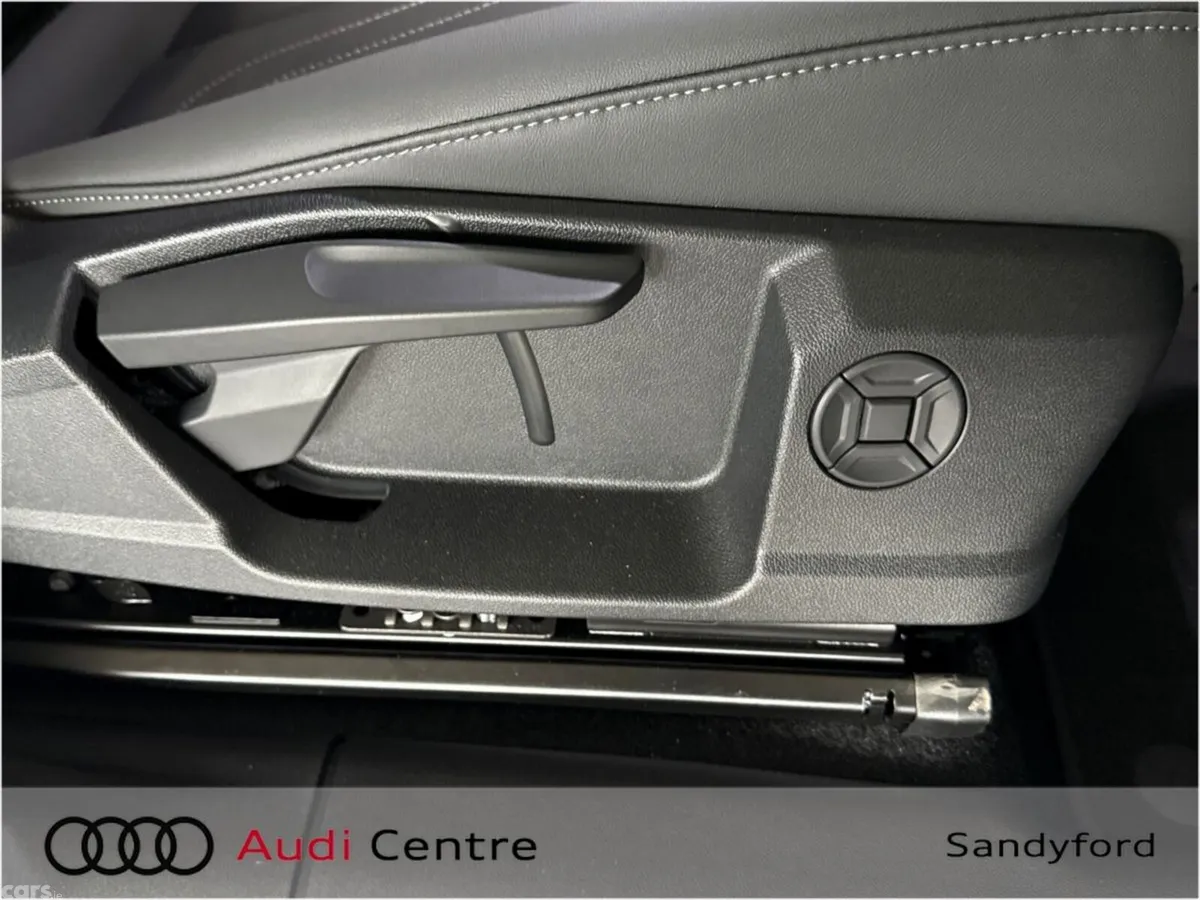 Audi Q3 SUV, Petrol, 2026, White