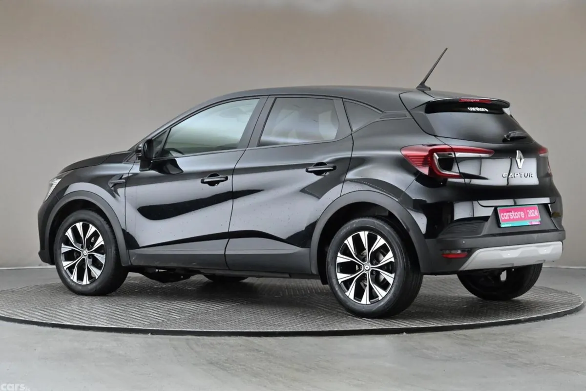Renault Captur SUV, Petrol, 2024, Black