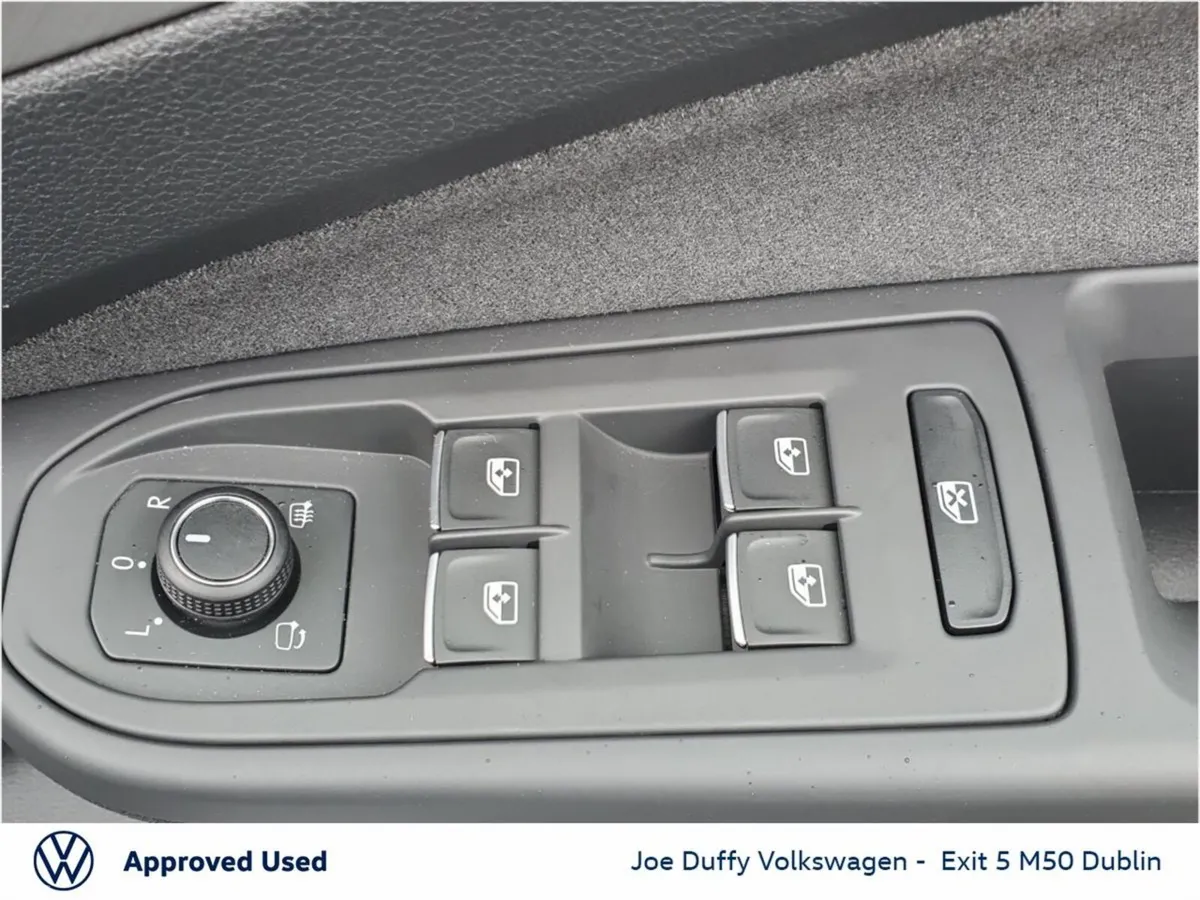Volkswagen Golf Estate, Diesel, 2026, Grey