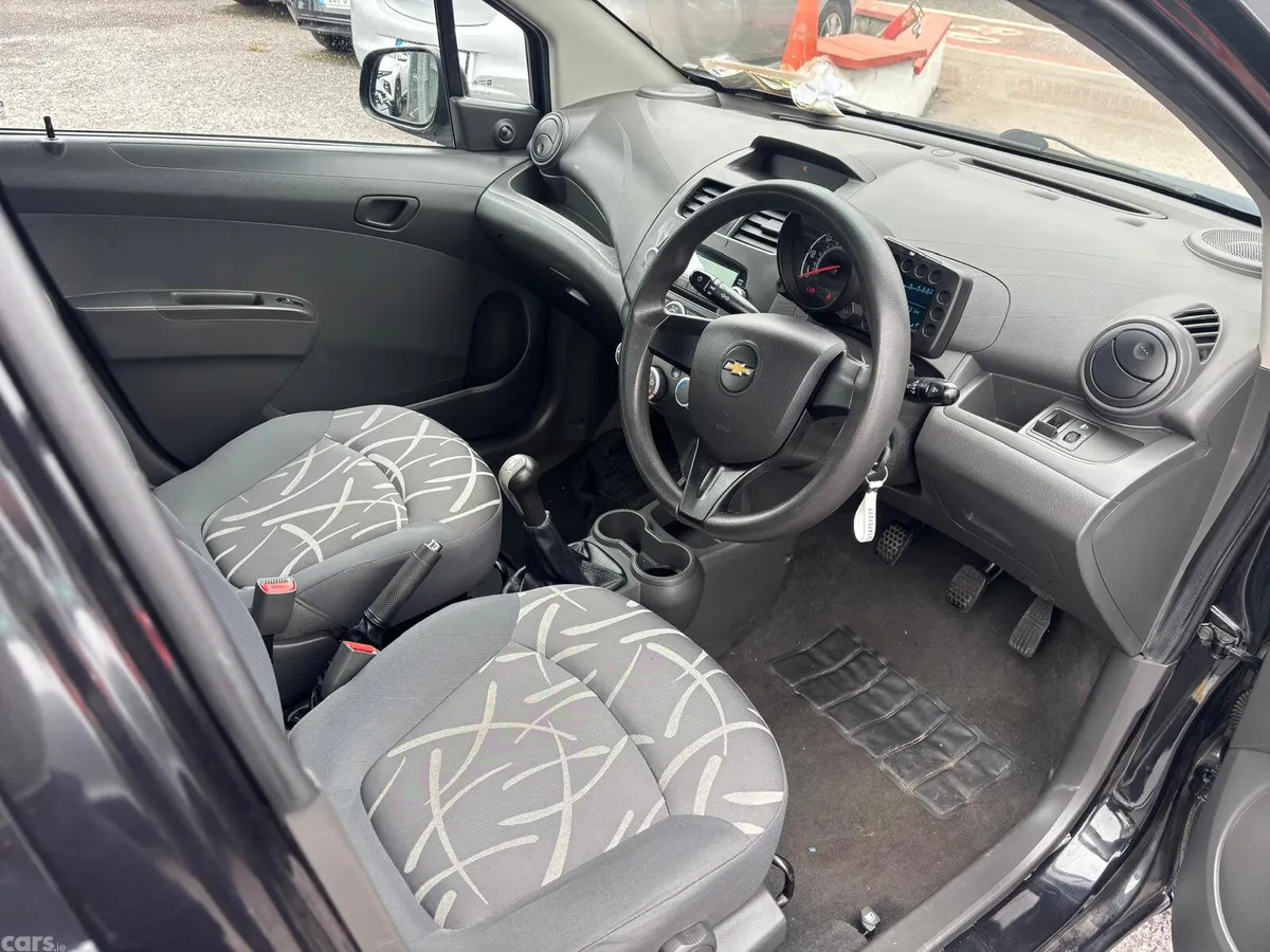 Chevrolet Spark Hatchback, Petrol, 2014, Black