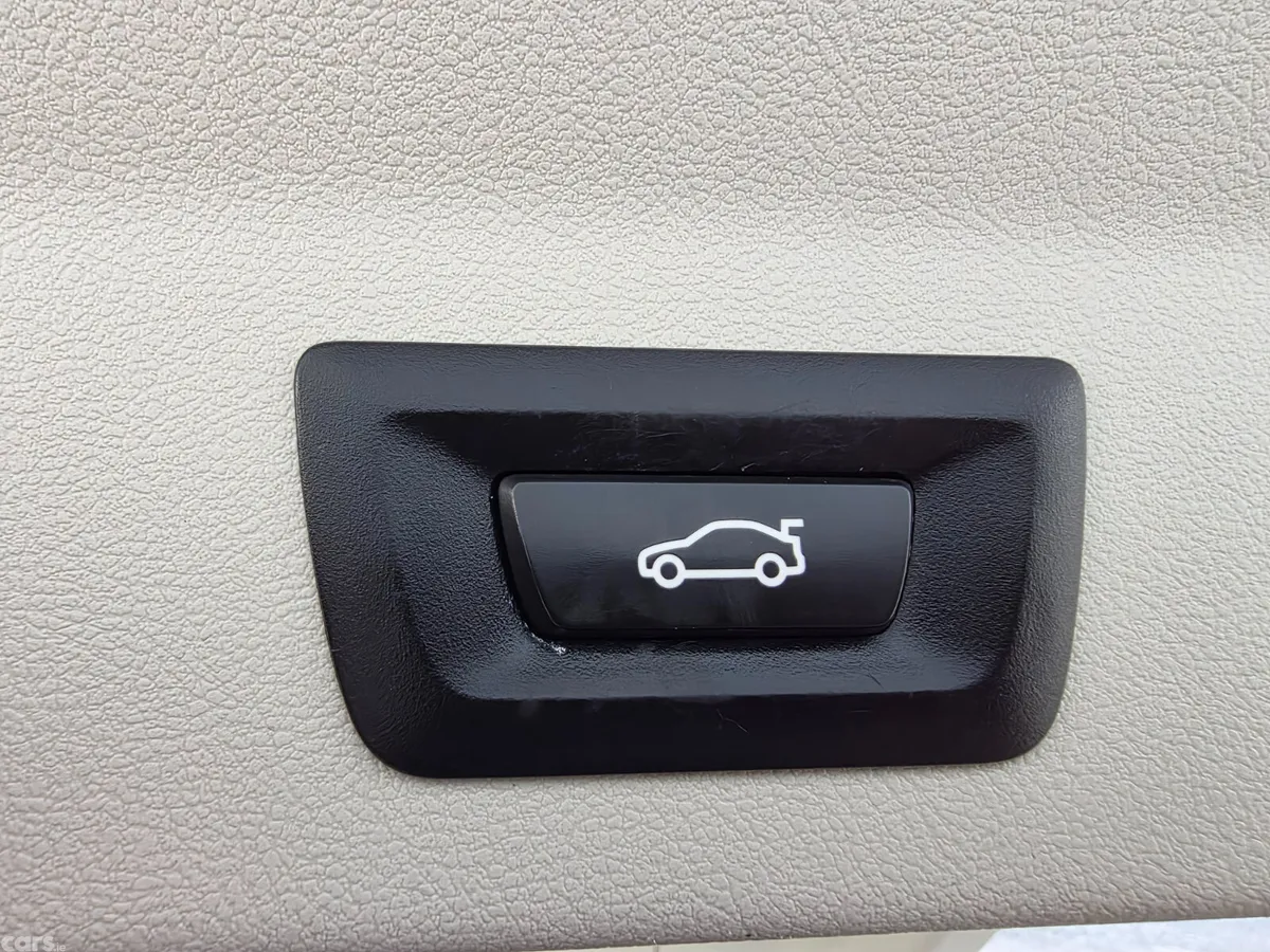 BMW X3 SUV, Petrol Plug-in Hybrid, 2020, White