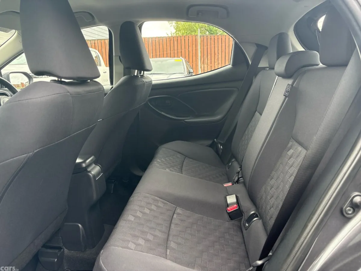 Toyota Yaris Hatchback, Petrol Hybrid, 2026, Grey