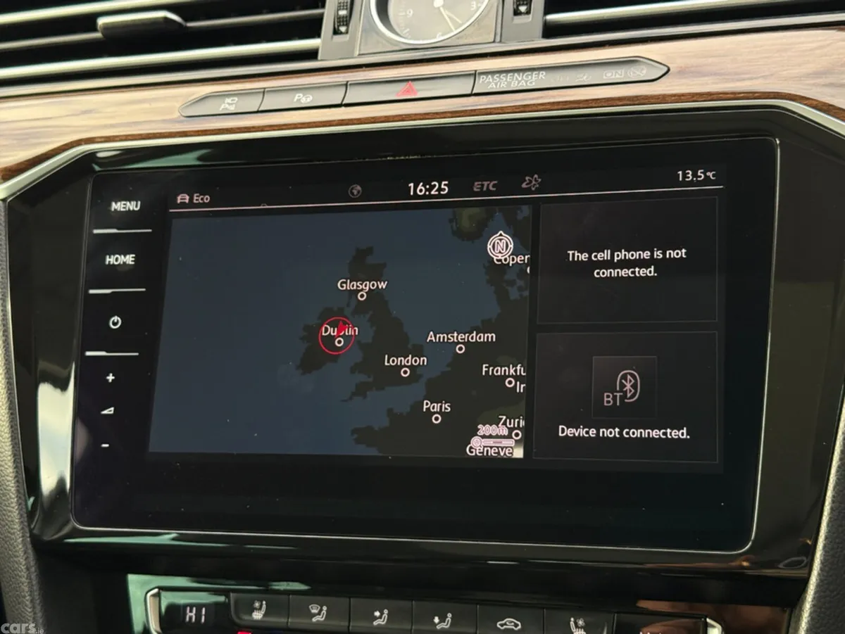 Volkswagen Passat Estate, Diesel, 2018, White