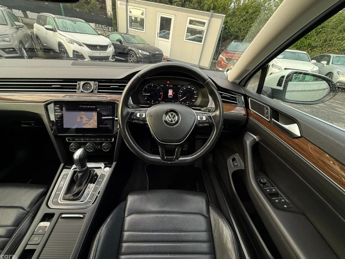 Volkswagen Passat Estate, Diesel, 2018, White