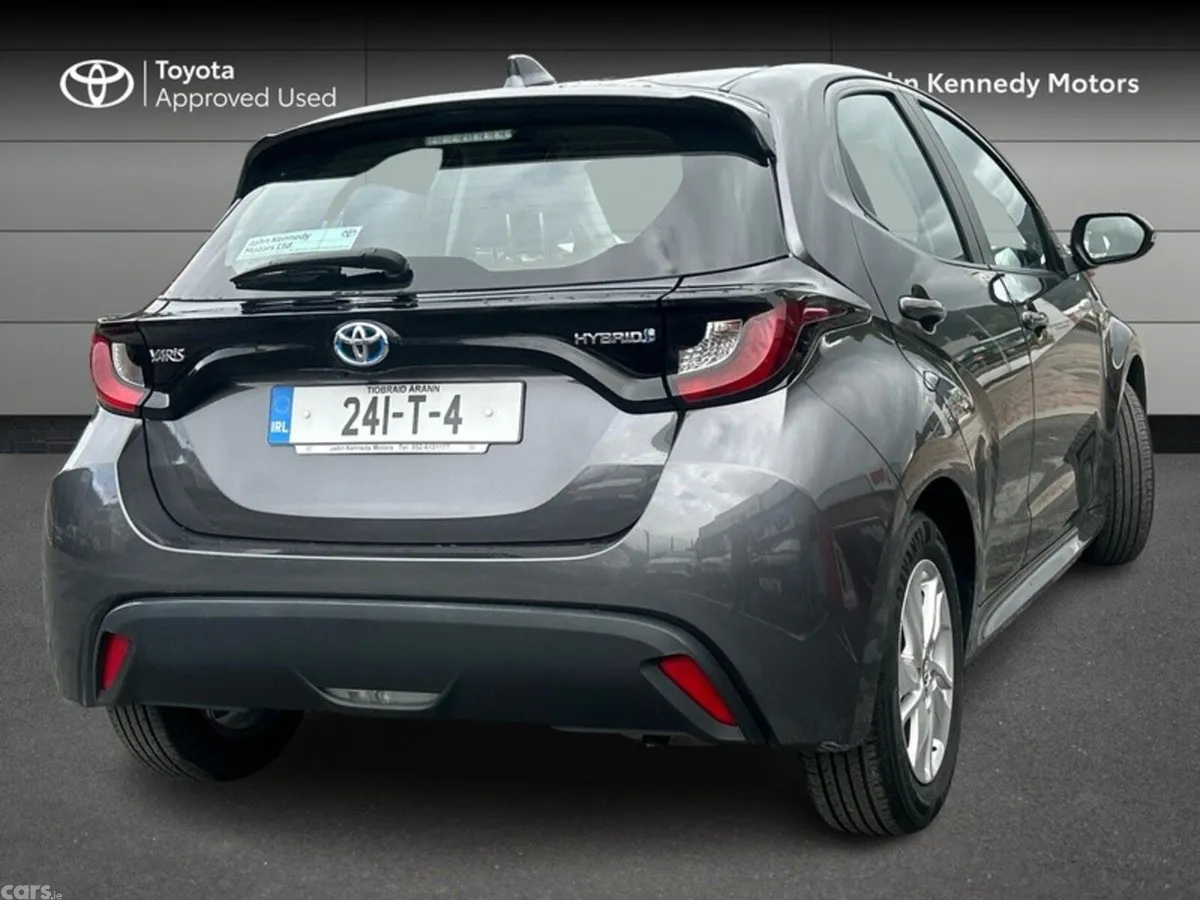 Toyota Yaris Hatchback, Petrol Hybrid, 2024, Grey