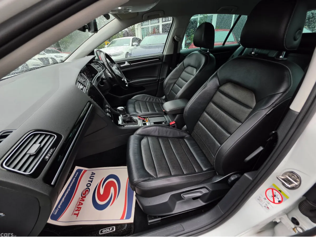 Volkswagen Golf Hatchback, Petrol, 2017, White