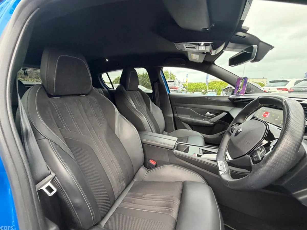 Peugeot 308 Hatchback, Diesel, 2023, Blue