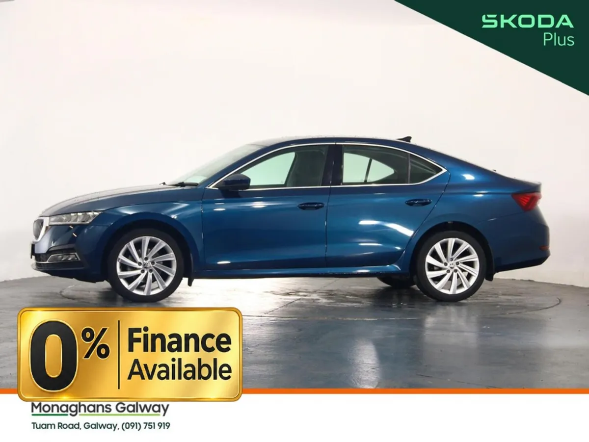 Skoda Octavia Hatchback, Diesel, 2023, Blue