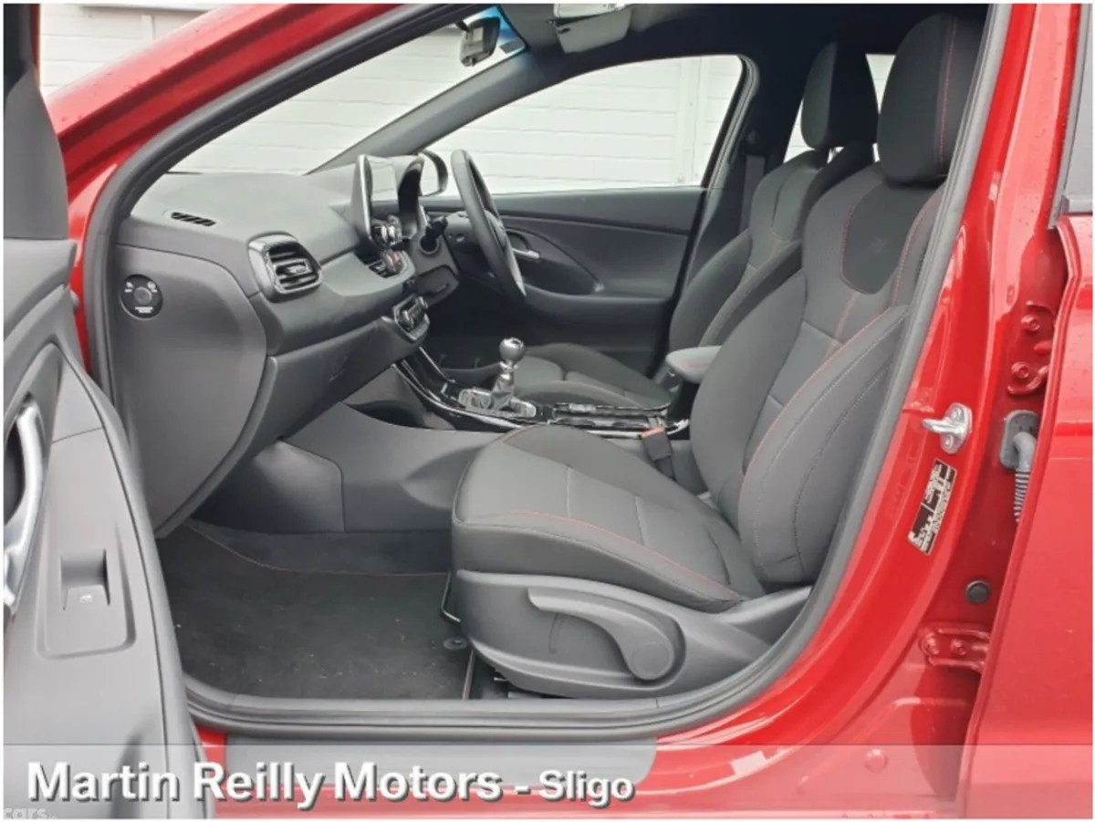 Hyundai i30 Hatchback, Petrol, 2026, Red
