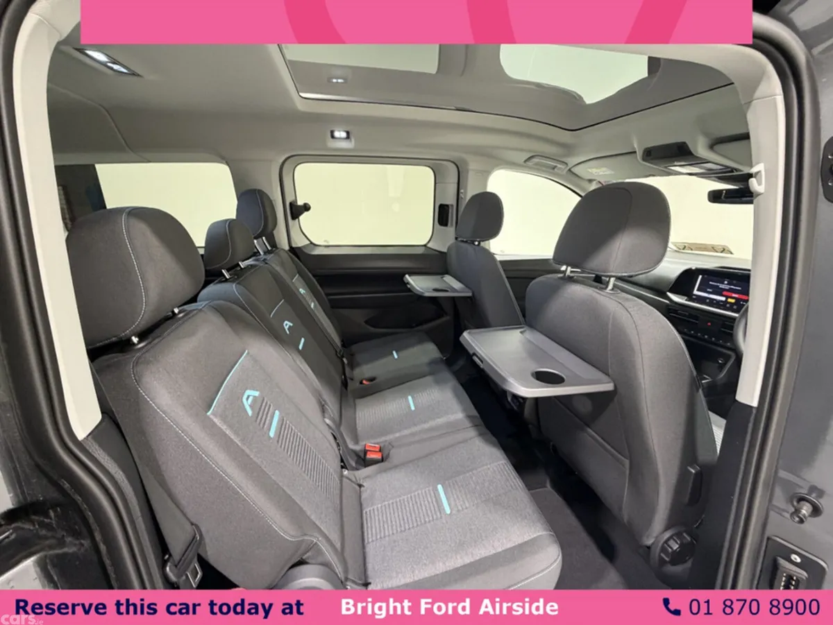 Ford Tourneo Connect MPV, Petrol Plug-in Hybrid, 2026, Grey