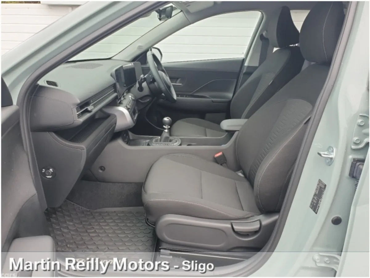 Hyundai KONA MPV, Petrol, 2026, Green