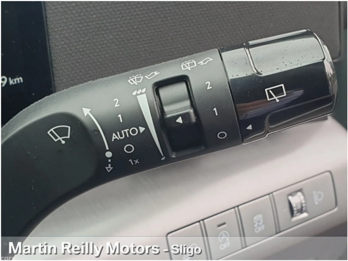 Hyundai KONA MPV, Petrol, 2026, Green