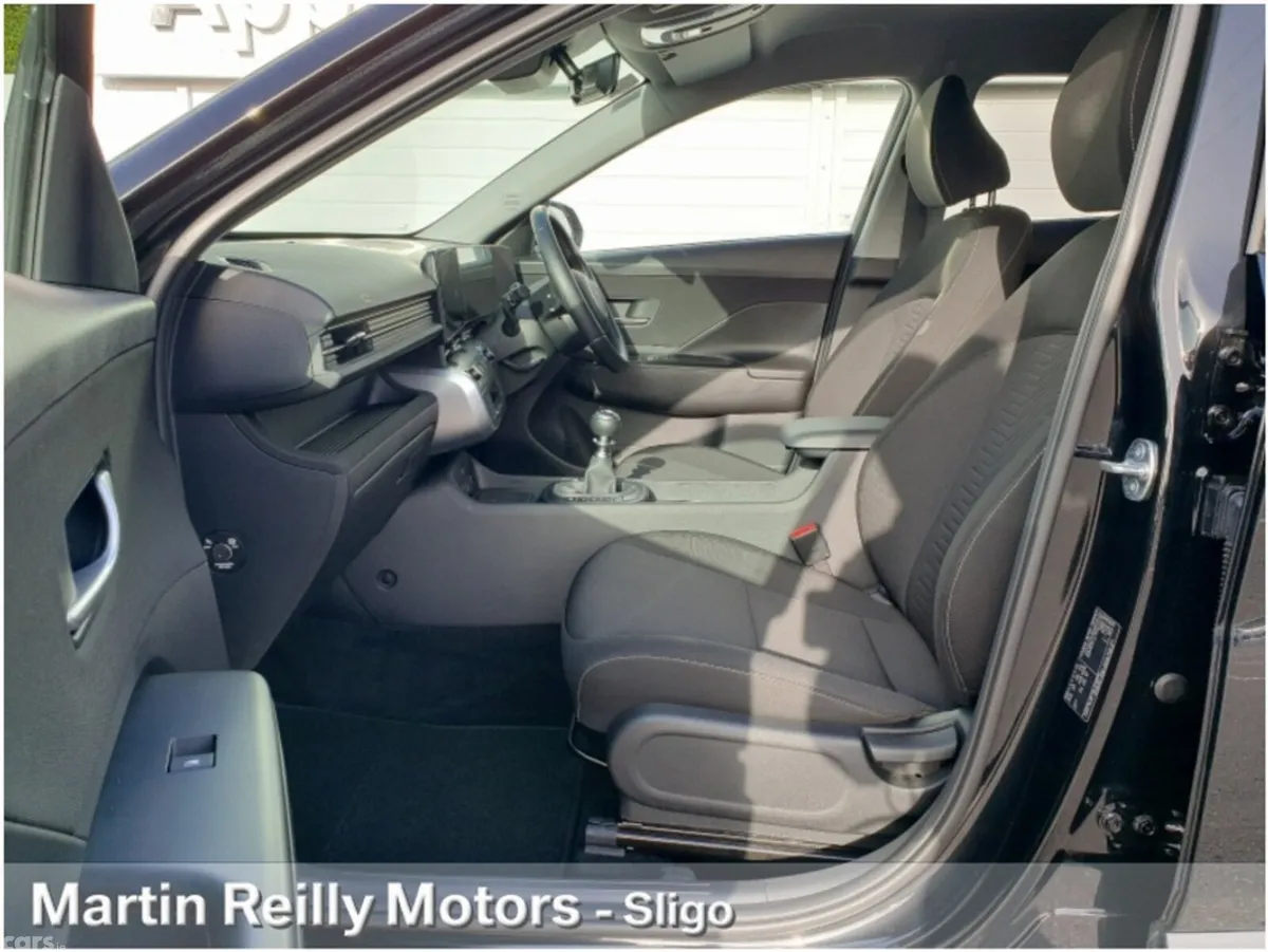 Hyundai KONA MPV, Petrol, 2026, Black