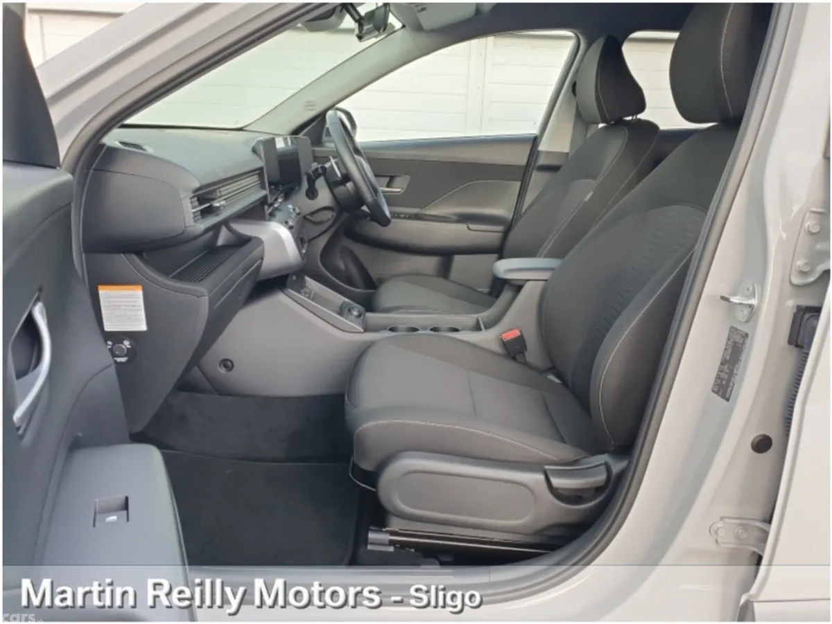 Hyundai KONA MPV, Petrol Hybrid, 2026, Grey