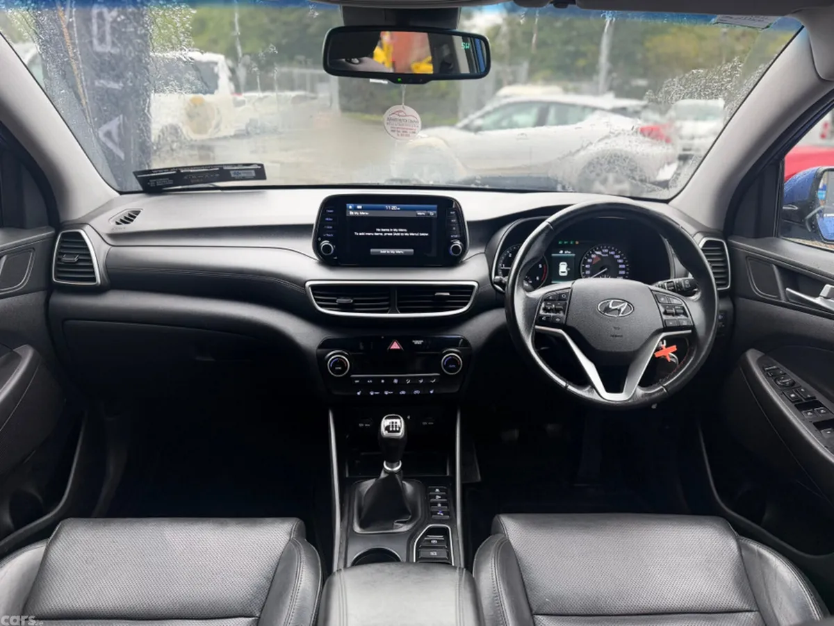 Hyundai Tucson MPV, Diesel, 2019, Blue