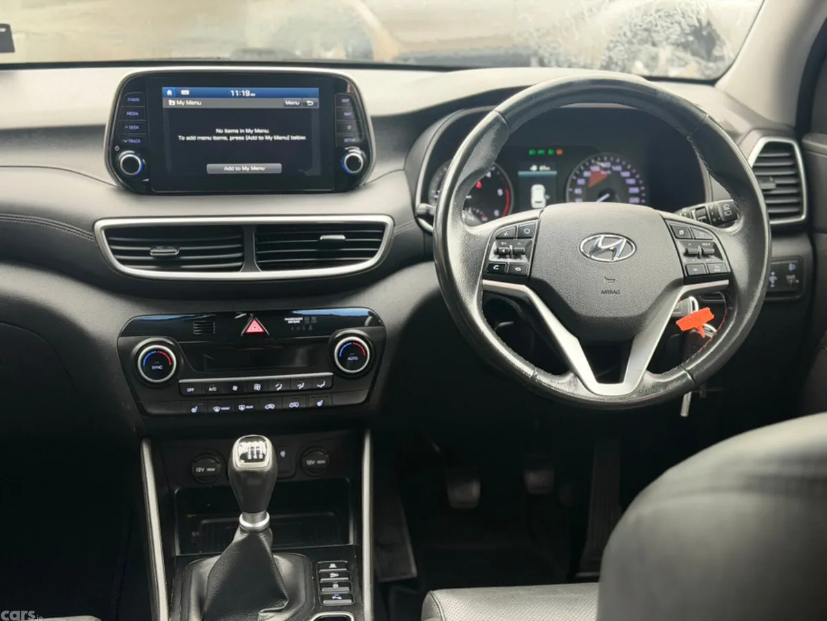 Hyundai Tucson MPV, Diesel, 2019, Blue
