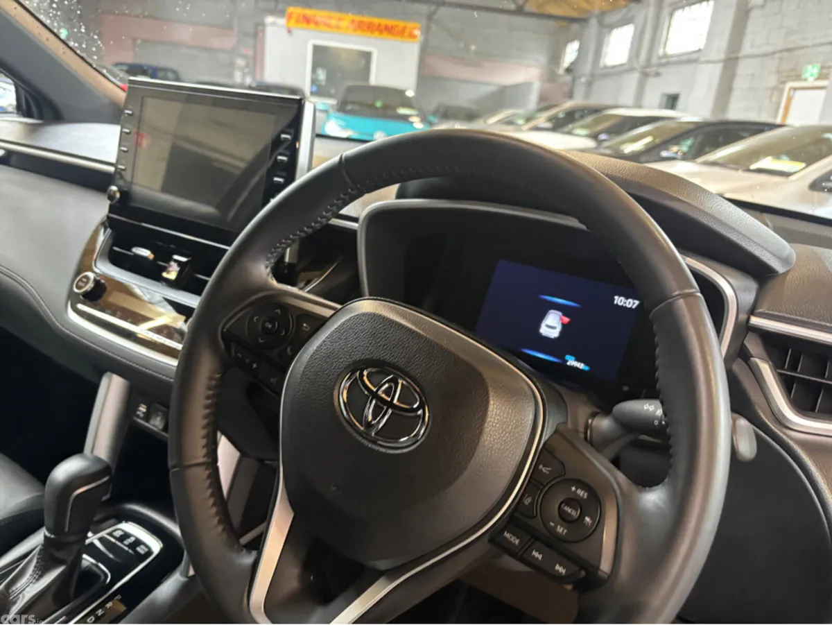 Toyota Corolla Cross SUV, Petrol Hybrid, 2023, Black