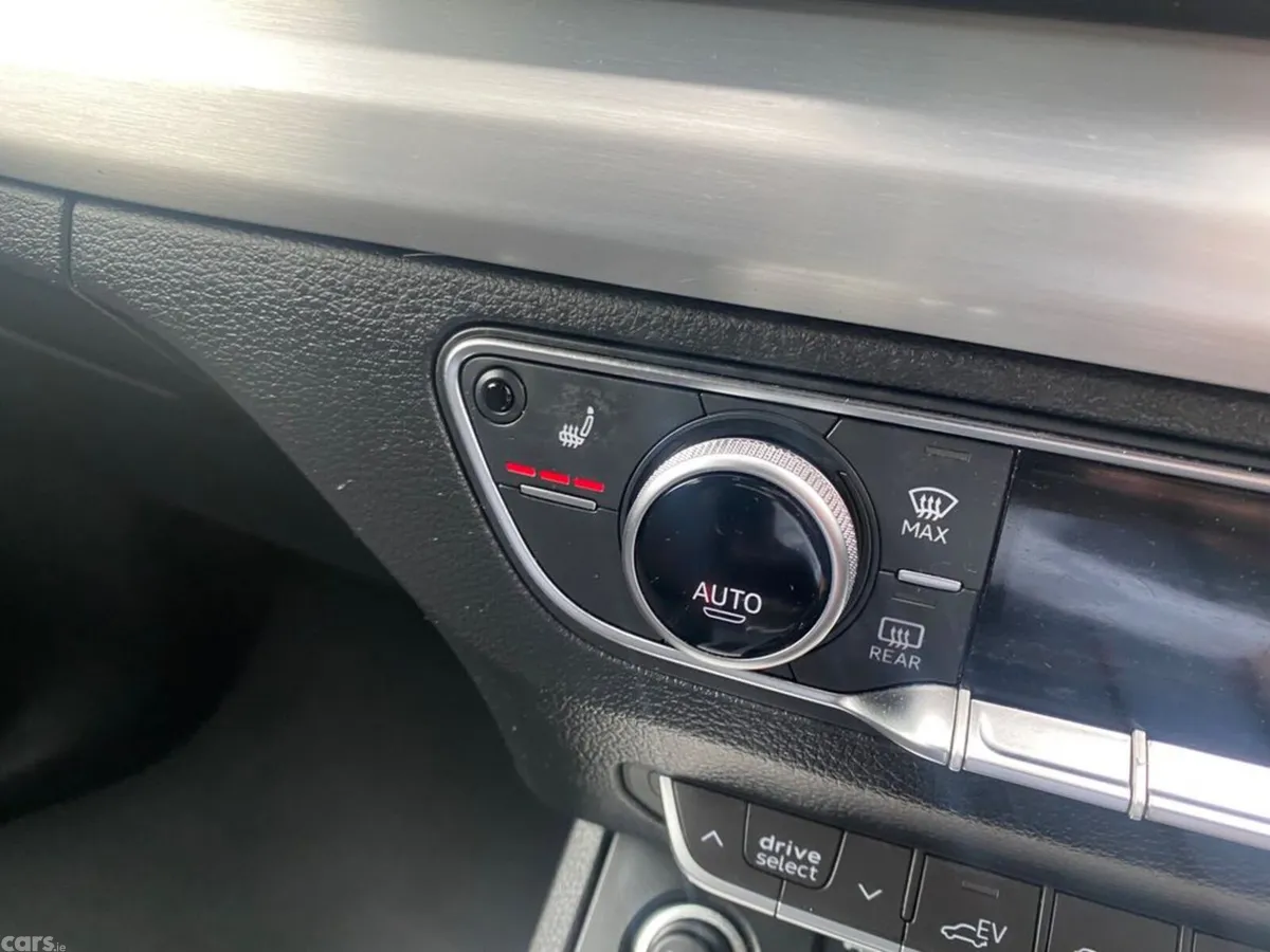 Audi Q5 Estate, Petrol Plug-in Hybrid, 2023, Black