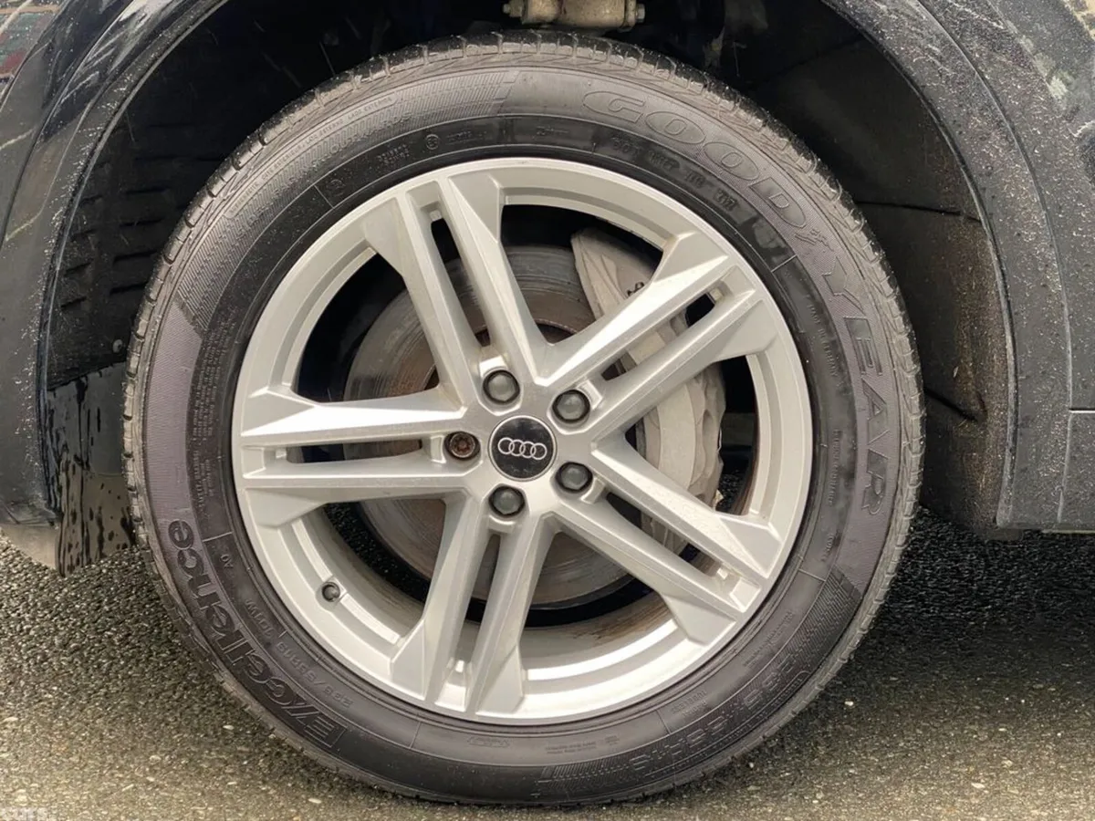 Audi Q5 Estate, Petrol Plug-in Hybrid, 2023, Black