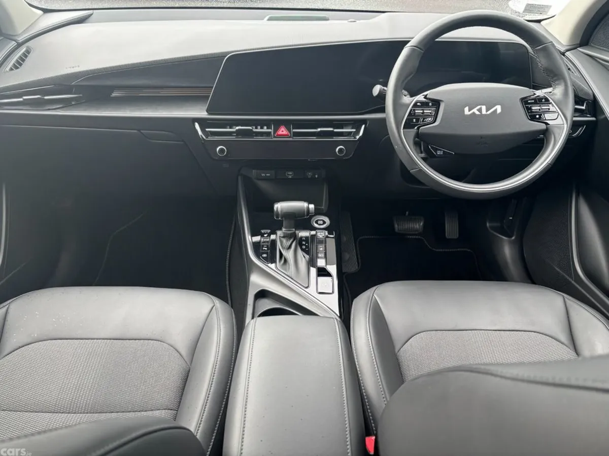 Kia Niro MPV, Petrol Plug-in Hybrid, 2023, Blue