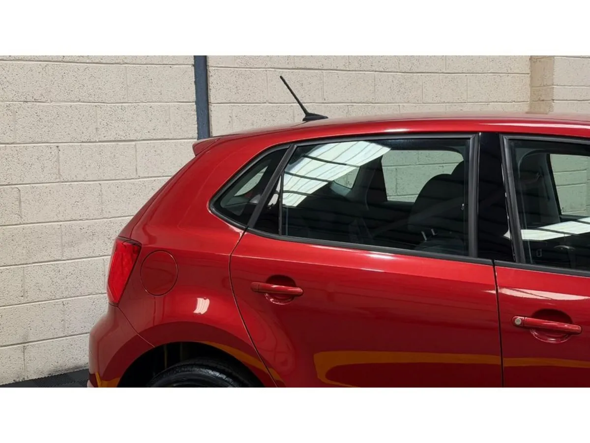 Volkswagen Polo Hatchback, Petrol, 2015, Red