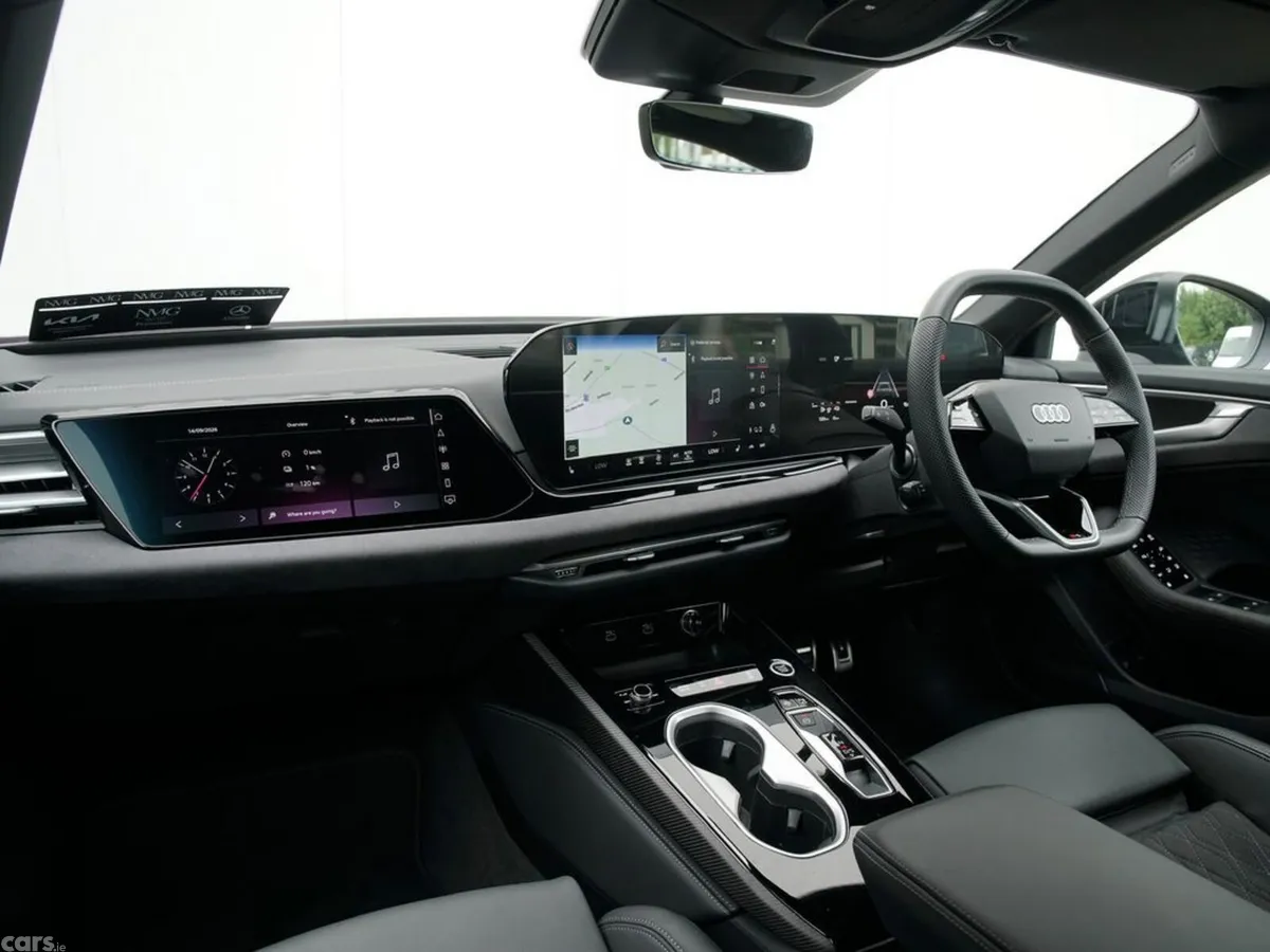 Audi A6 Saloon, Petrol Plug-in Hybrid, 2025, Blue