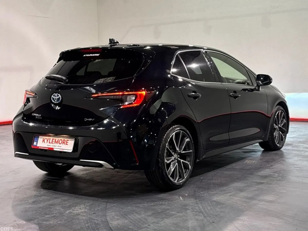 Toyota Corolla Hatchback, Petrol Hybrid, 2025, Black