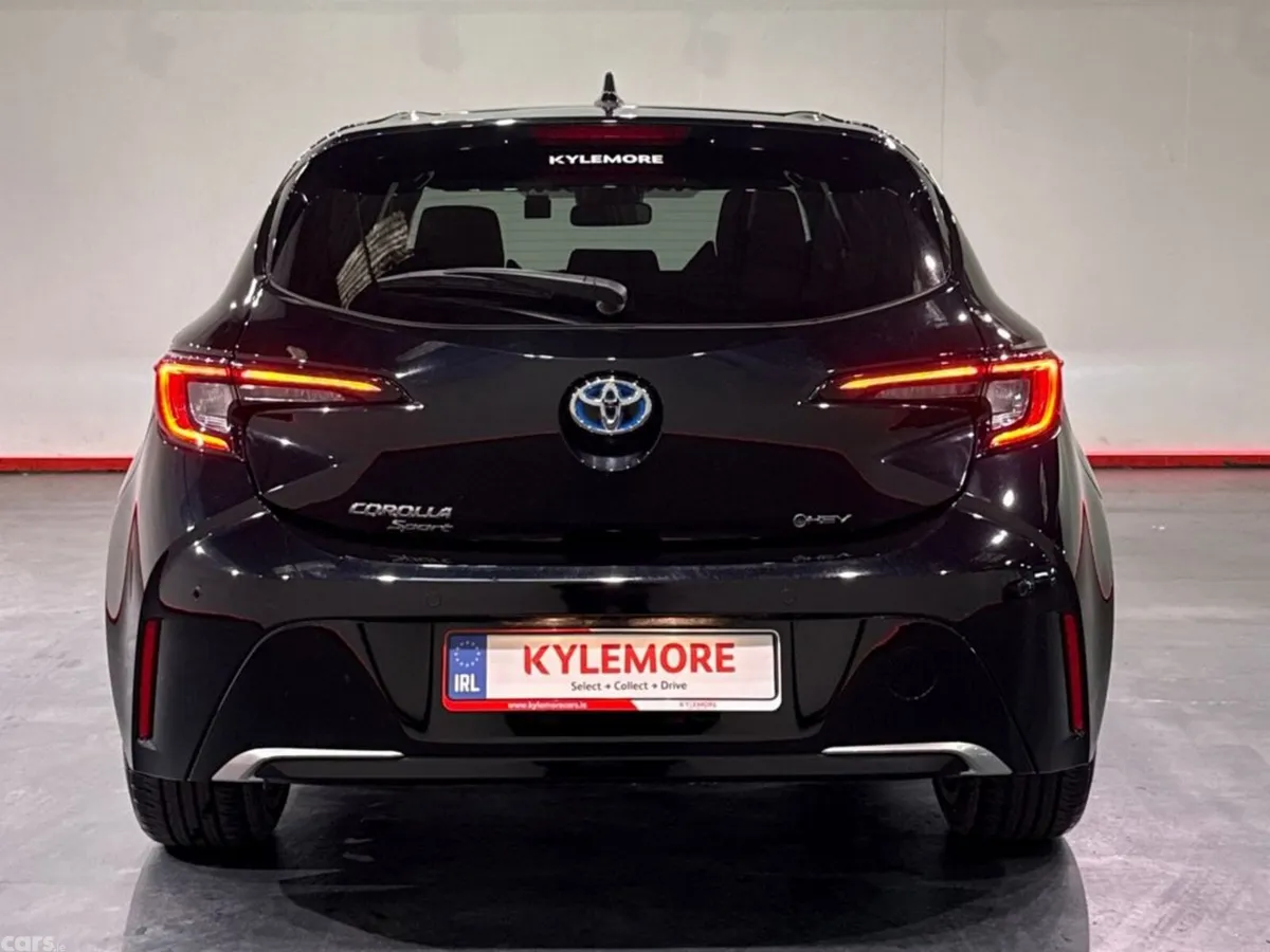 Toyota Corolla Hatchback, Petrol Hybrid, 2025, Black