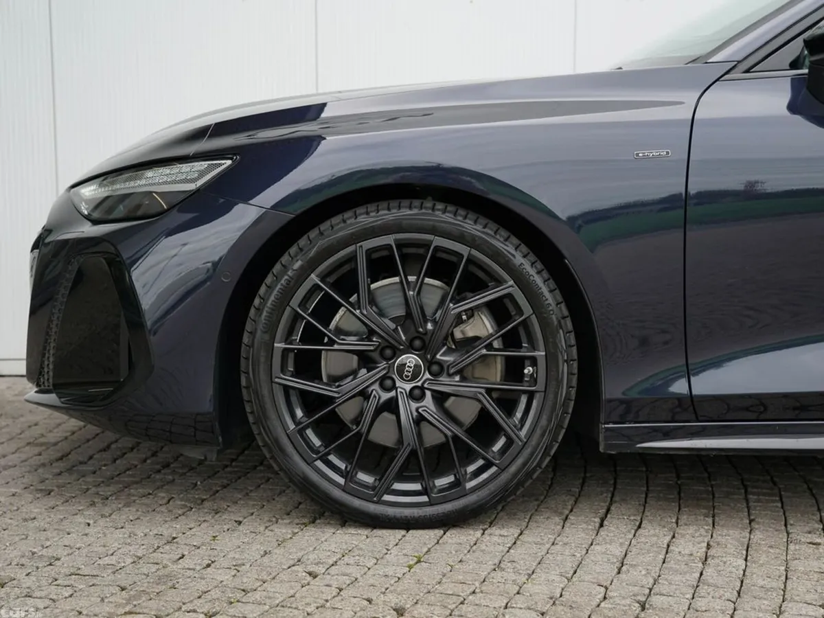 Audi A6 Saloon, Petrol Plug-in Hybrid, 2025, Blue