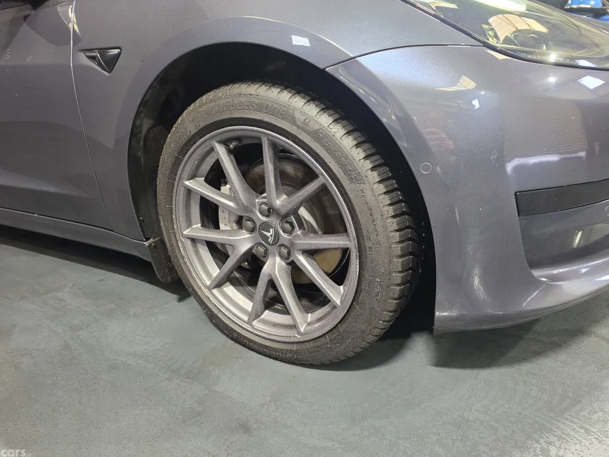 Tesla Model 3 Saloon, Electric, 2021, Grey