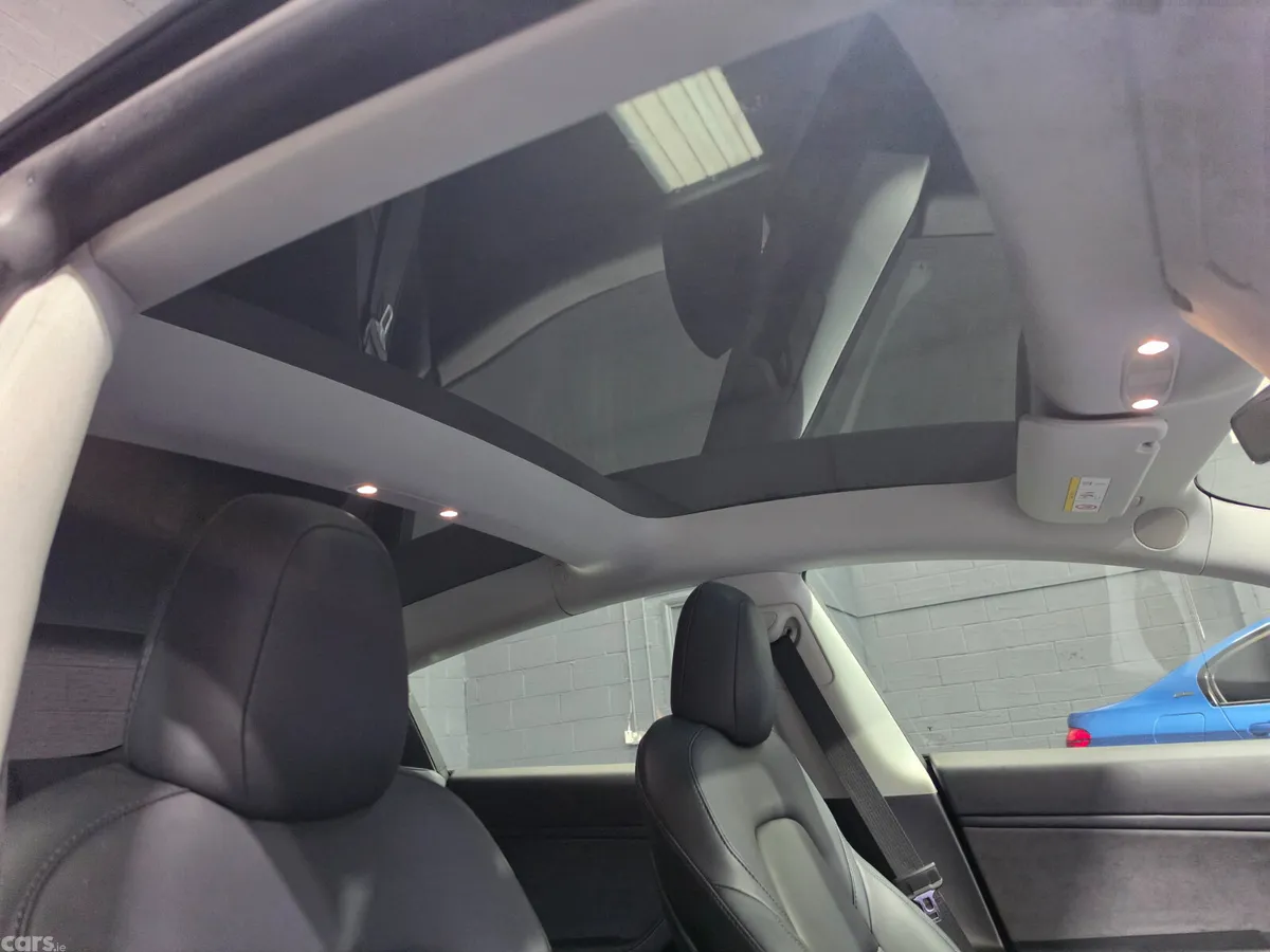 Tesla Model 3 Saloon, Electric, 2021, Grey