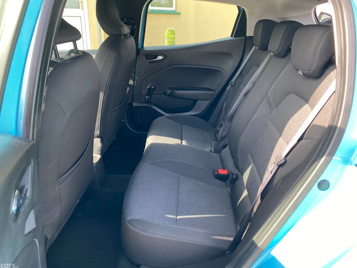 Renault Clio Hatchback, Petrol, 2022, Blue