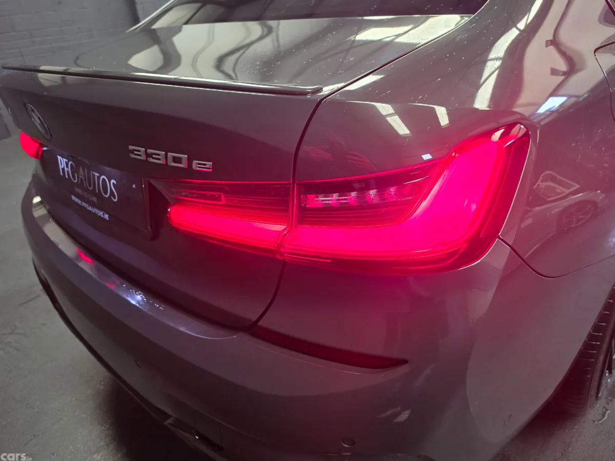 BMW 3-Series Saloon, Petrol Plug-in Hybrid, 2021, Grey